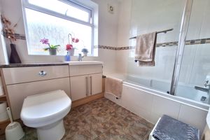 Downstairs Bathroom - click for photo gallery